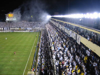 [Imagen: 7467_ori_estadio_urbano_caldeira_vila_belmiro_.jpg]