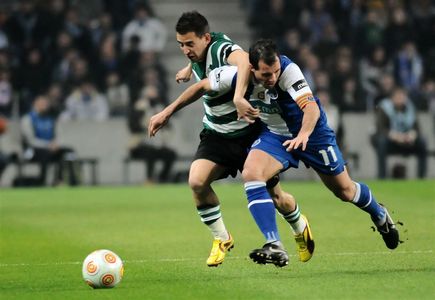 FC Porto v Sporting Taa Portugal QF 09/10