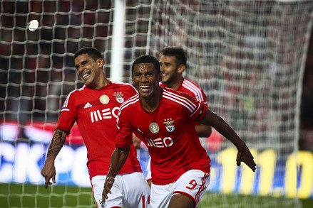 Benfica v Arouca Primeira Liga J7 2014/15