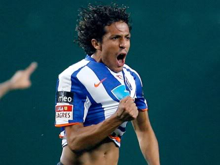 13568_ori_bruno_alves.jpg