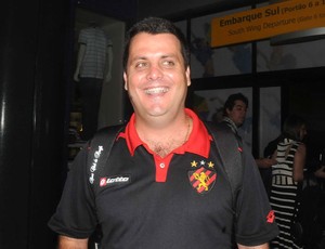 Gustavo Bueno (BRA)