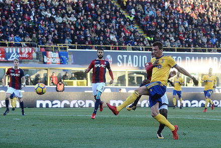 Bologna x Juventus - Serie A 2017/2018 - CampeonatoJornada 17