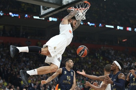Jeffery Taylor Jeffery Matthew Taylor Real Madrid