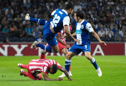 FC Porto v Atltico Madrid Champions League GrpD 09/10