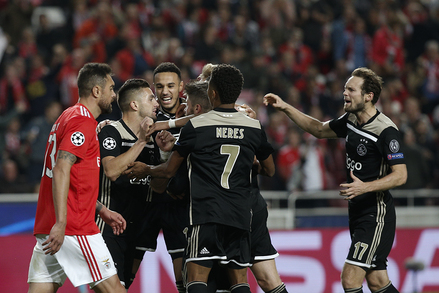 Benfica x Ajax - Liga dos Campees 2018/2019 - Fase de GruposGrupo E Jornada 4