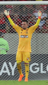 Diego Alves (BRA)