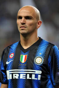 Estebán Cambiasso (ARG)