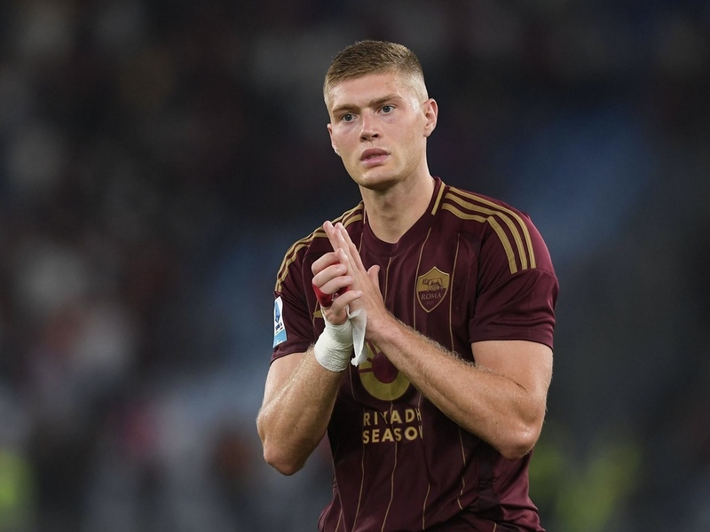 Artem Dovbyk (UKR)