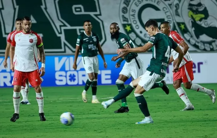 Goiás 3-0 União Rondonópolis