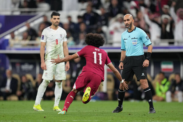 Qatar gana y tumba Irn
