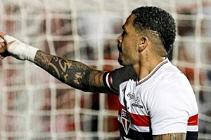 So Paulo avanza en la Copa de Brasil tras vencer a Nutico en emocionante partido