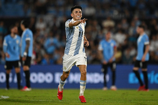 Atltico anuncia un acuerdo con el Botafogo por Thiago Almada