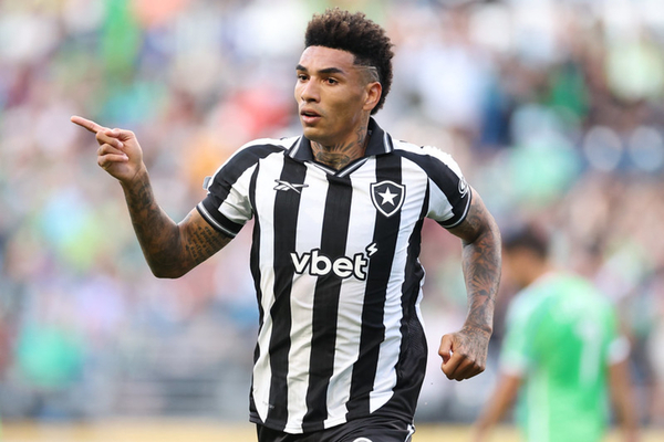 Botafogo resuelve por alto, contiene la reaccin de Seattle y arranca con victoria en el S...