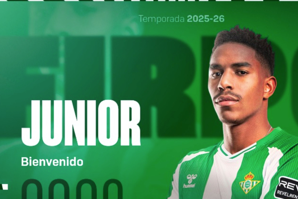 Jnior Firpo regresa al Betis