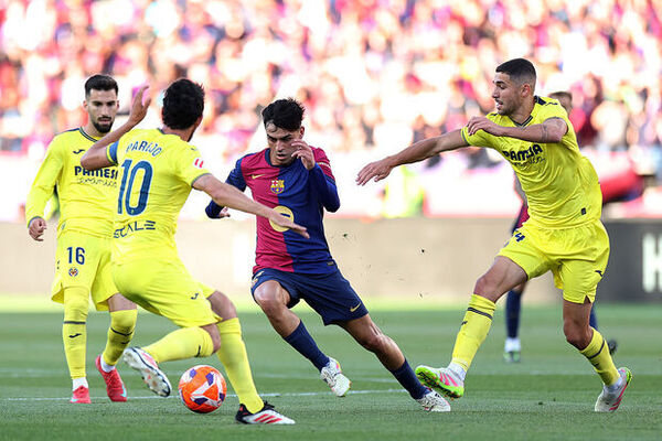 Villarreal sorprende al Barcelona con una victoria ajustada en la jornada 37 de la Liga
