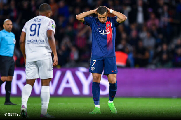 Empate entre Paris SG y Clermont